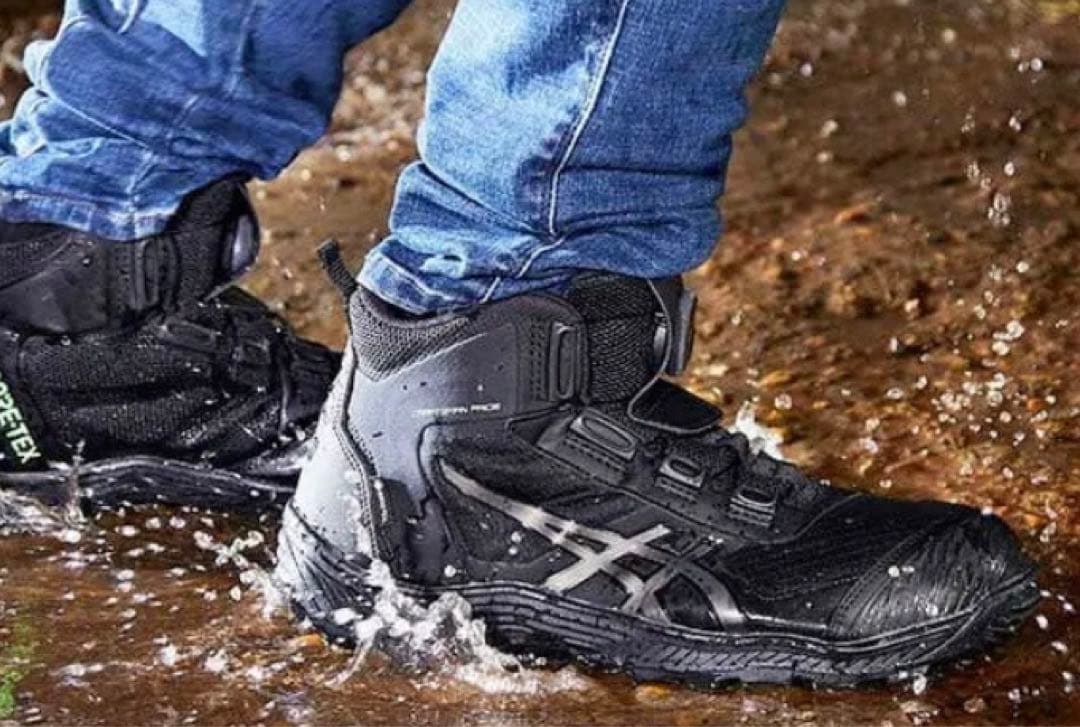 安全靴 asics