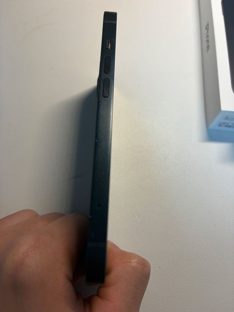 iPhone13 ミッドナイト　128GB 箱付き