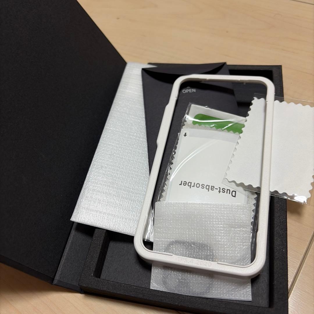 【そこそこ美品】iphone13mini 256GB ブラック おまけ付き