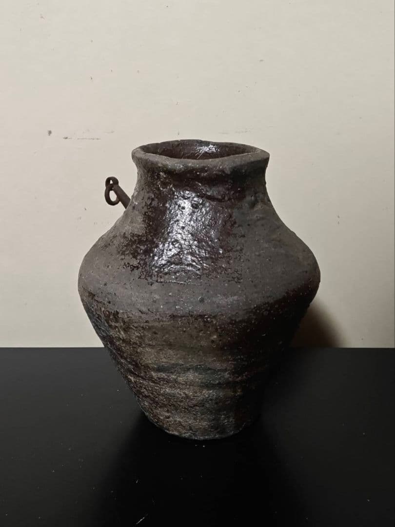 古格溢れる古常滑掛花生け壺　室町時代　花呼ぶ器　古美術