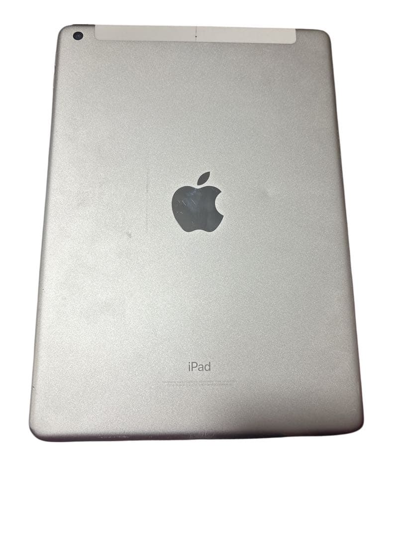 Apple iPad 第5世代 シルバー 本体