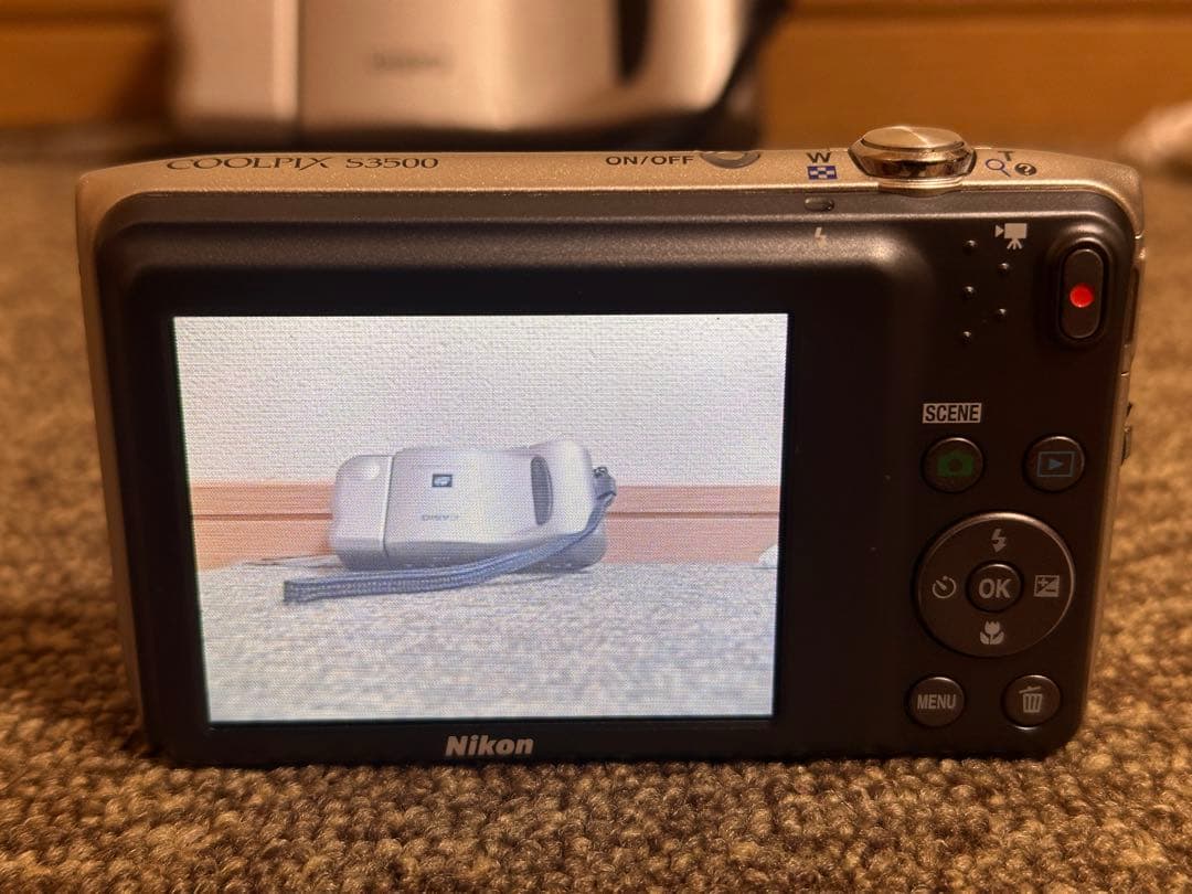 NIKON S3500 デジタルカメラ　　動作確認済み