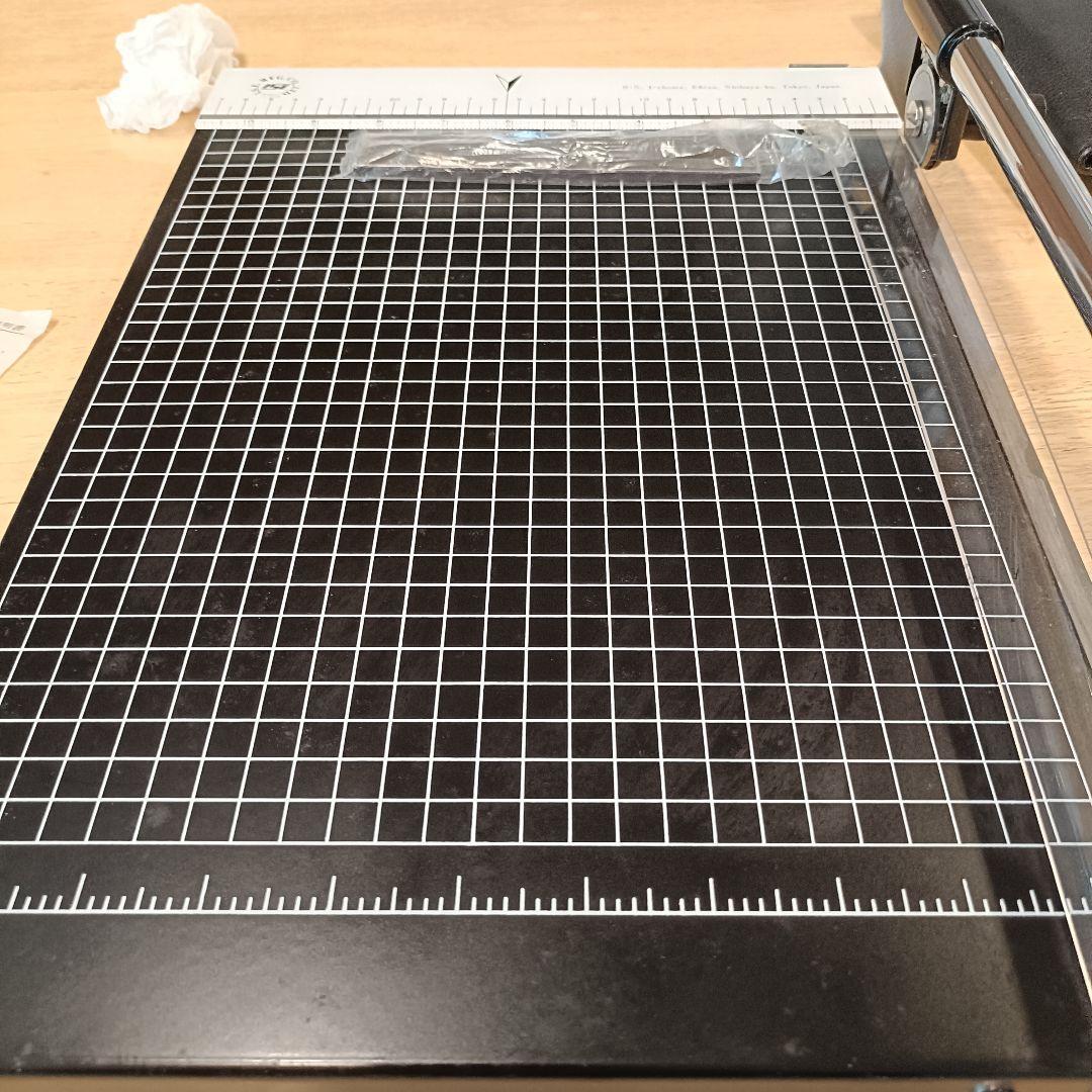 美品 ISE 四つ切 ペーパーカッター 廃盤 日本製