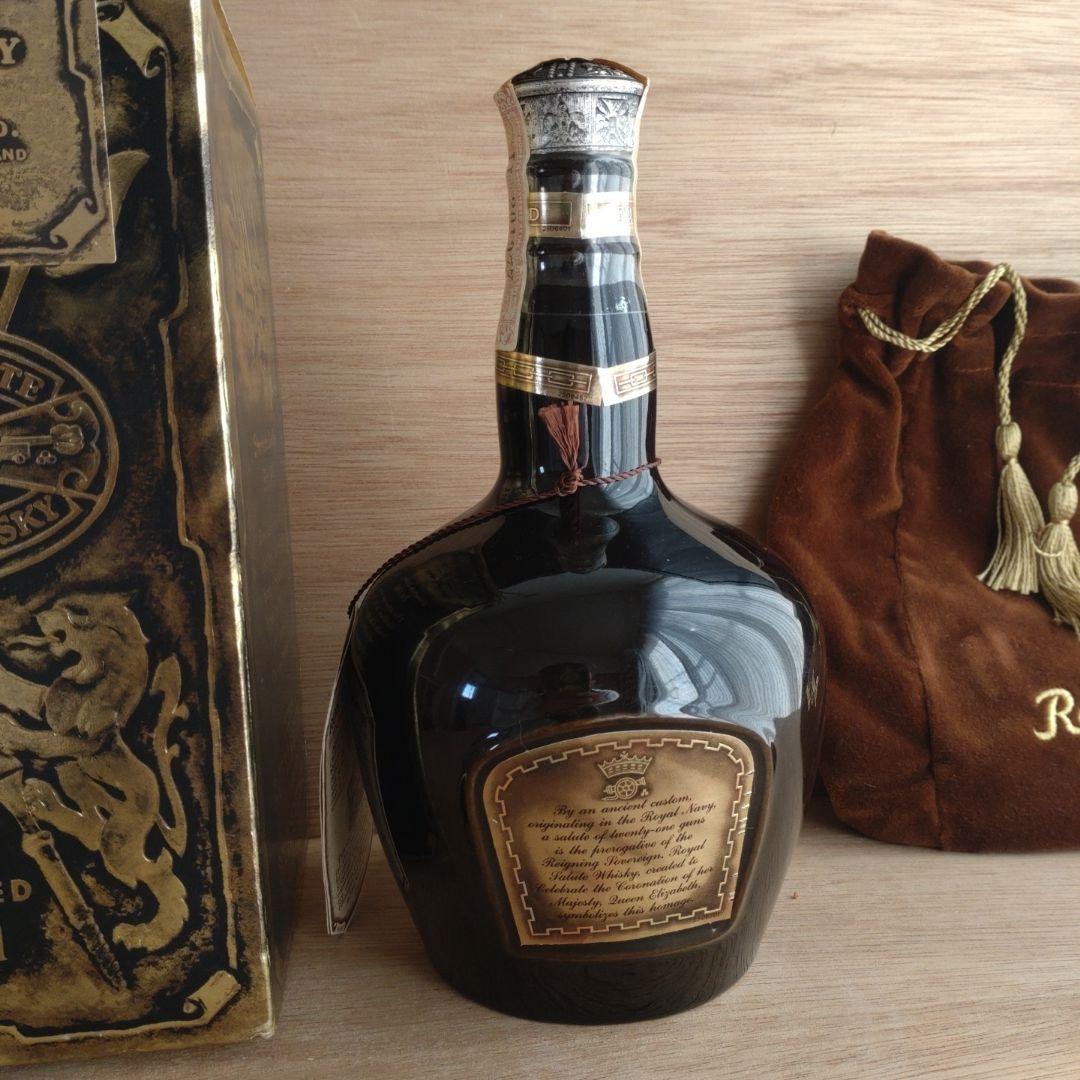 ロイヤルサルート 21年 ／茶色 【未開封】【古酒】