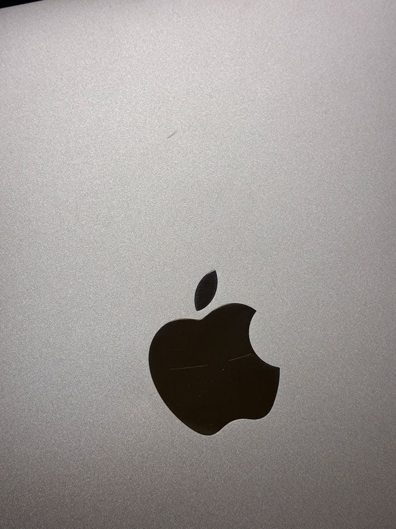 MacBook Air M1 シルバー（メモリ16GB/SSD 512GB)