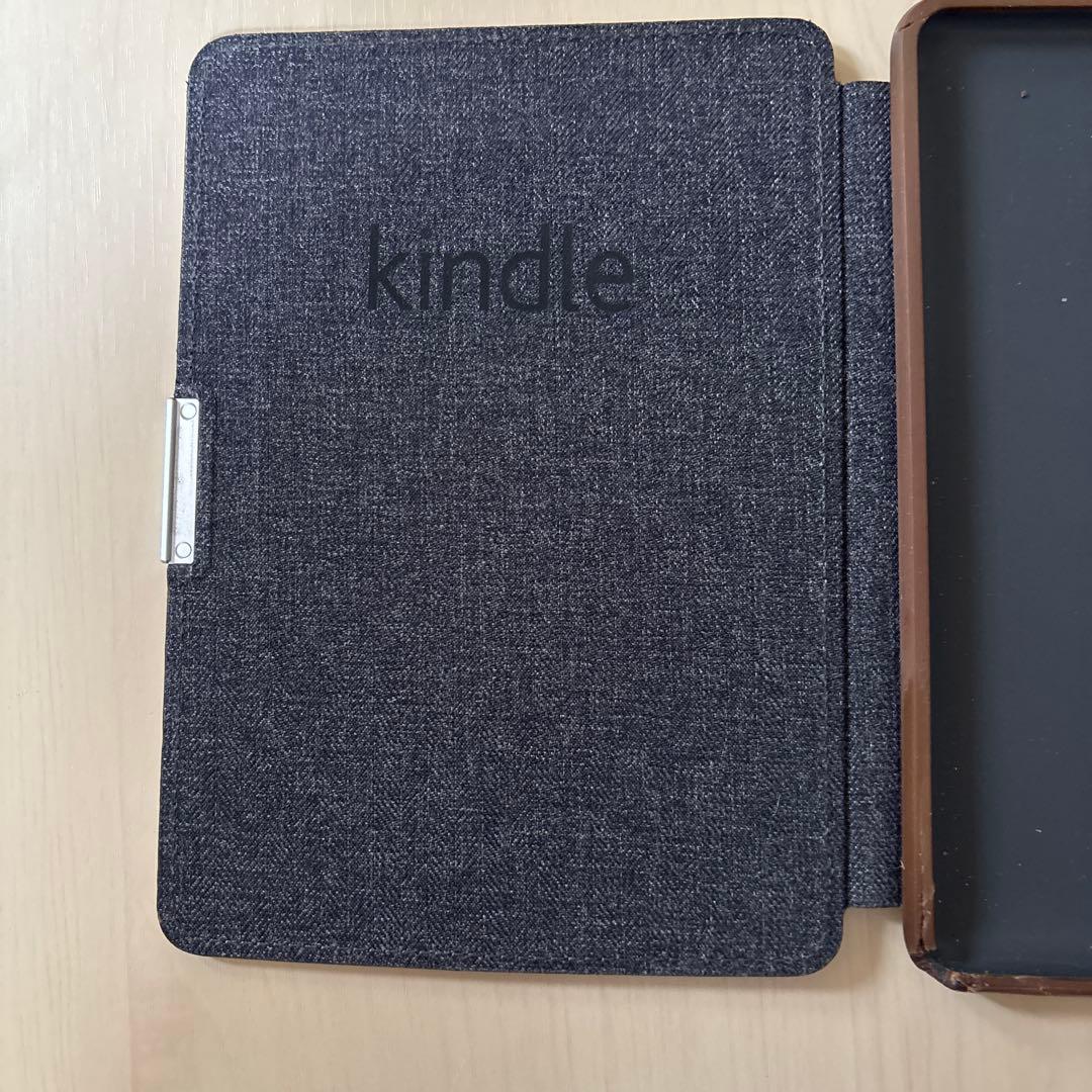 Kindle Paperwhite Wi-Fiモデル　第7世代　純正ケース付き