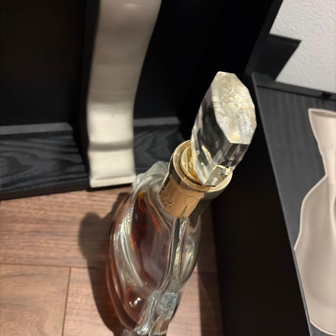 HENNESSY ヘネシー リシャール700mlバカラ製空き瓶、化粧箱、外箱あり
