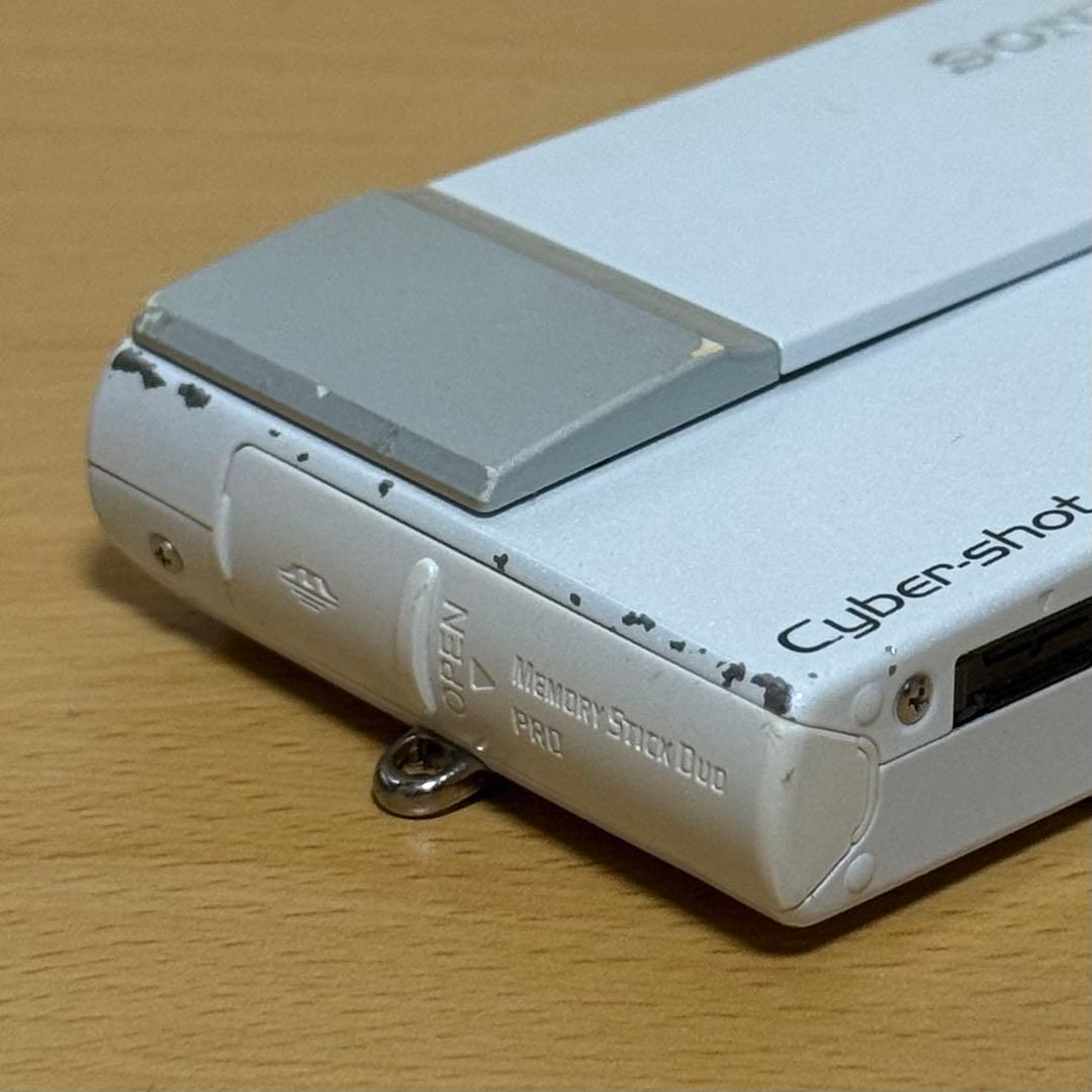 メモリースティック4GB付き　SONY Cyber-shot DSC-T10