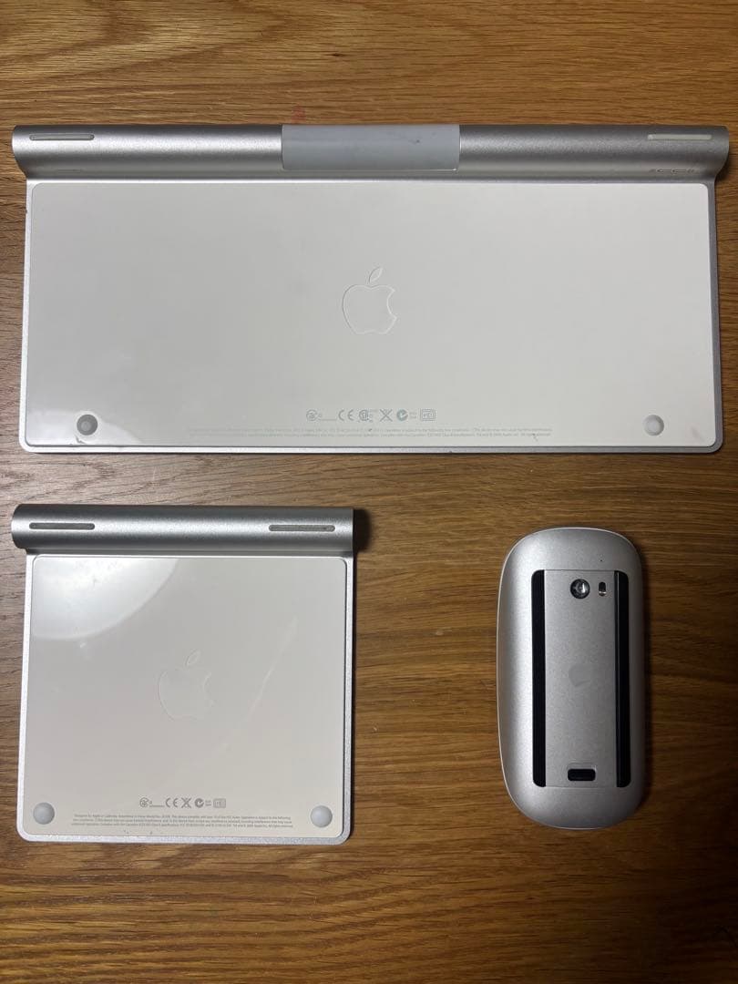 Apple キーボード、マウス、トラックパッドの3点+その他