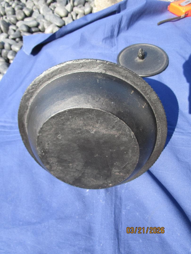 南部鉄瓶　鉄瓶　在銘　旬利休 作　水漏れ無し　茶道具　未使用と思う　煎茶道具