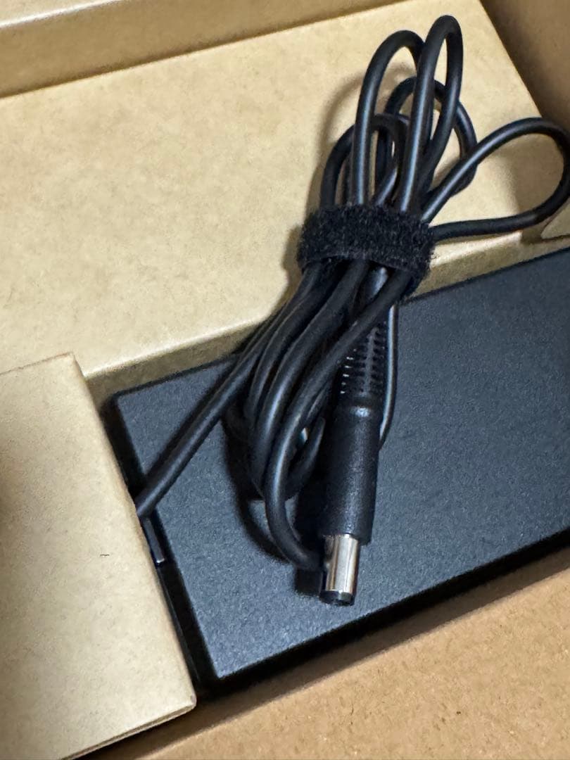 【美品】Razer Thunderbolt 4 Dock ドッキングステーション