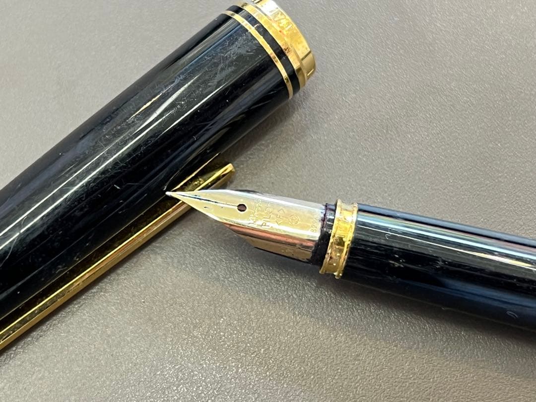 と*ー様 ★PILOT パイロット 万年筆 3本おまとめ ペン先 14K 585