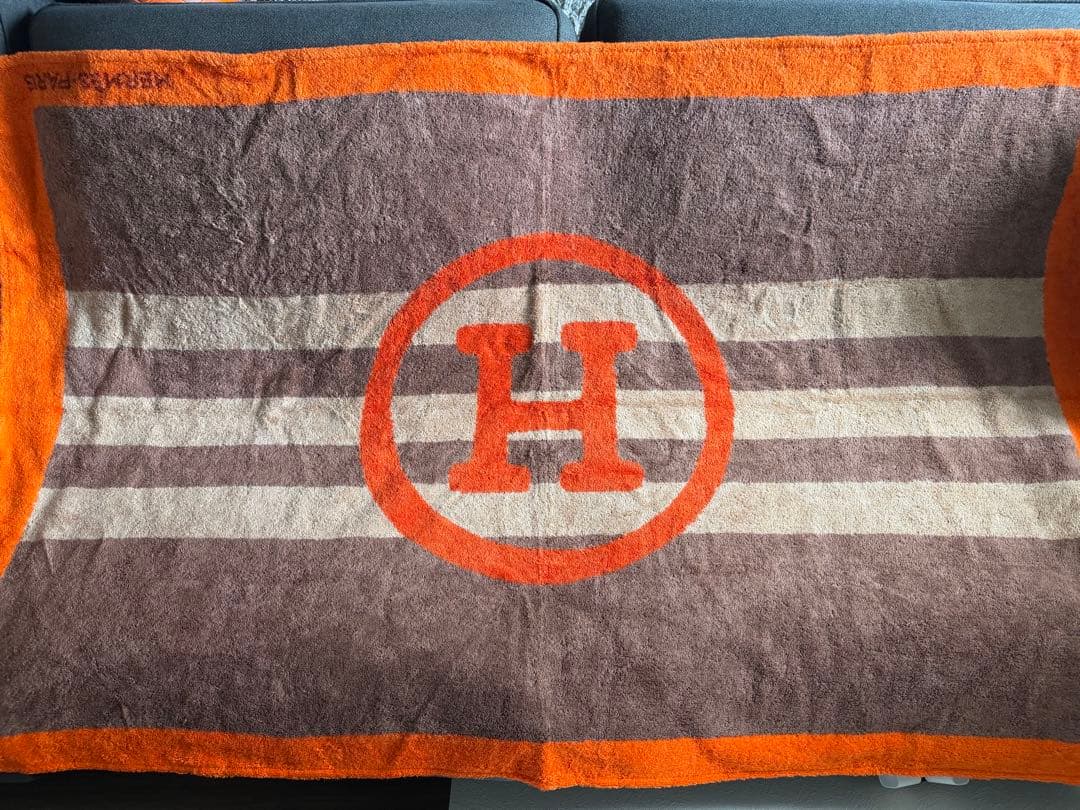HERMES エルメス　ビーチタオル