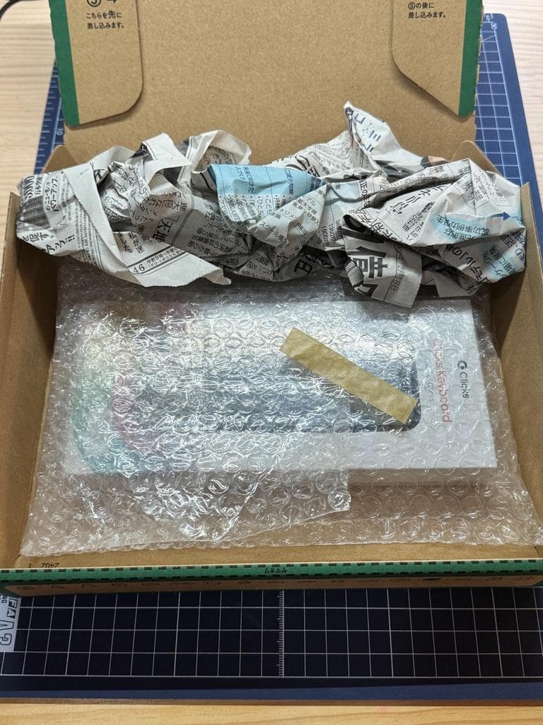 Clicks Keyboard iPhone15Proキーボードケース純正 美品
