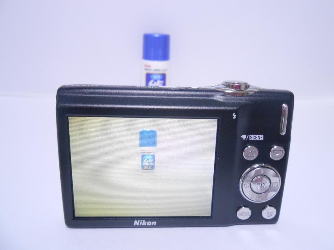 【美品・返品保証】　ニコン　Nikon COOLPIX S3000 シルバー