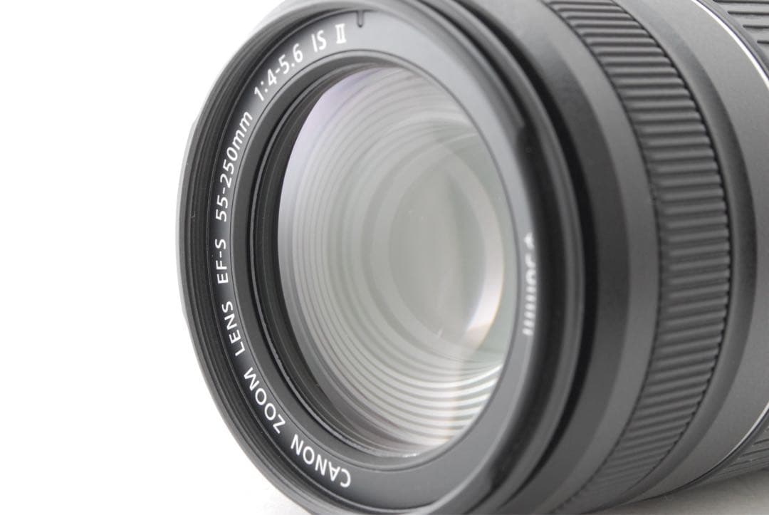 ✨極美品✨キャノン EF-S 55-250mm IS Ⅱ❤️手ブレ補正付き！