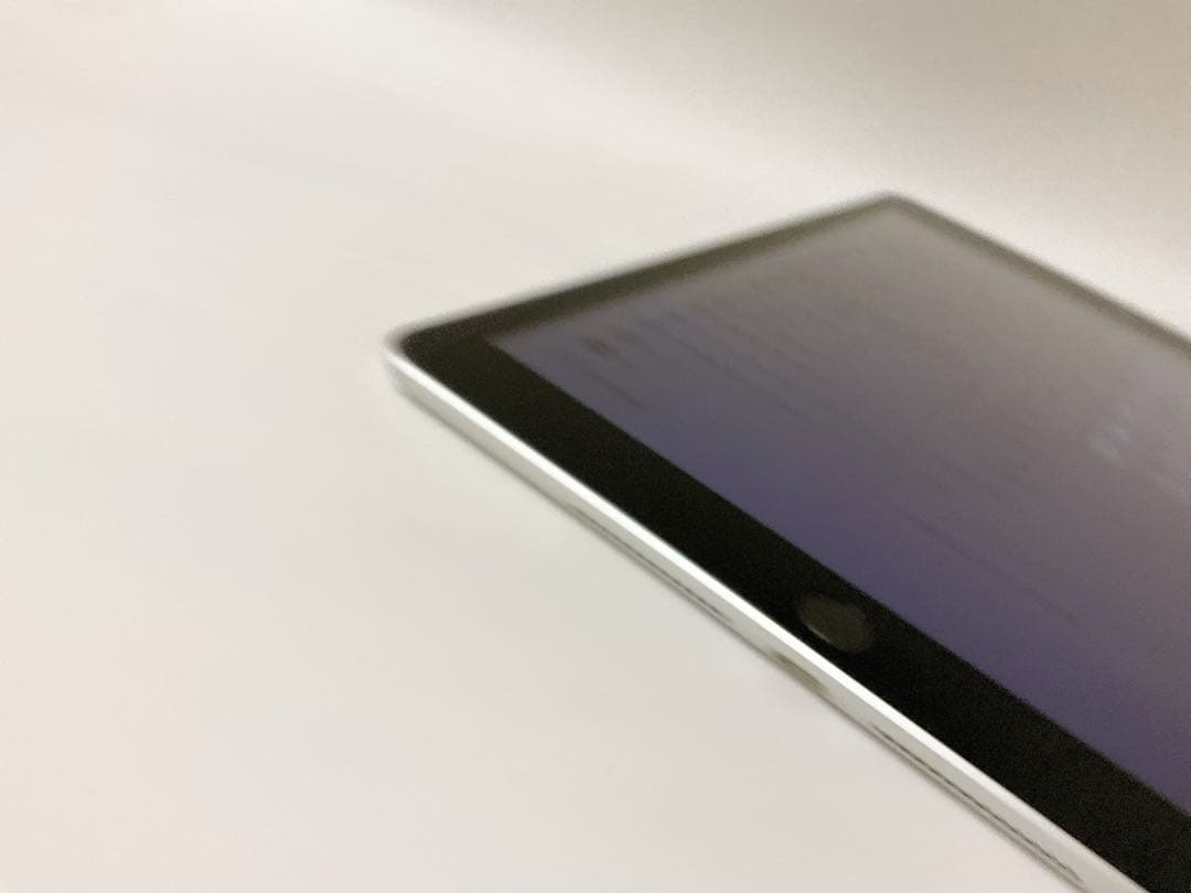 【超美品・BT83％】iPad 第9世代 64GB Wifiモデル