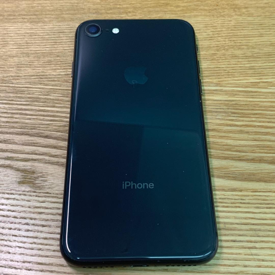 M6 SIMフリー iPhone 8 256GB スペースグレイ
