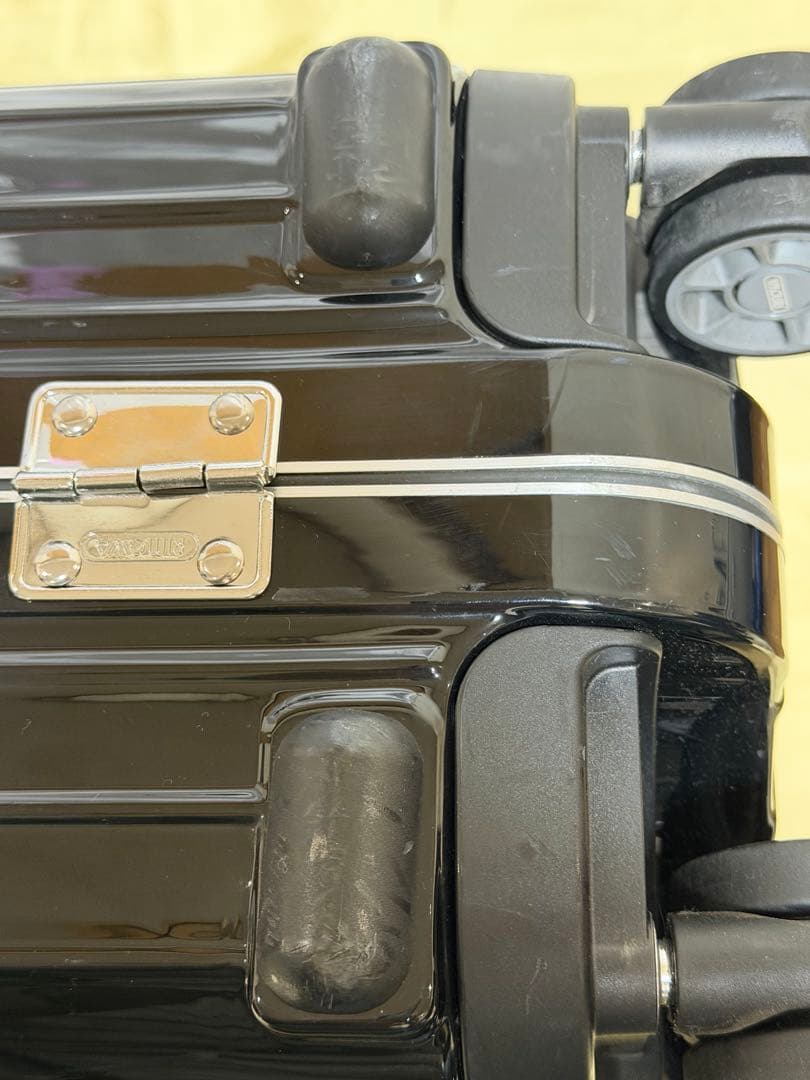 RIMOWA リモワ LIMBO（リンボ）スーツケース 機内持込可能 32L