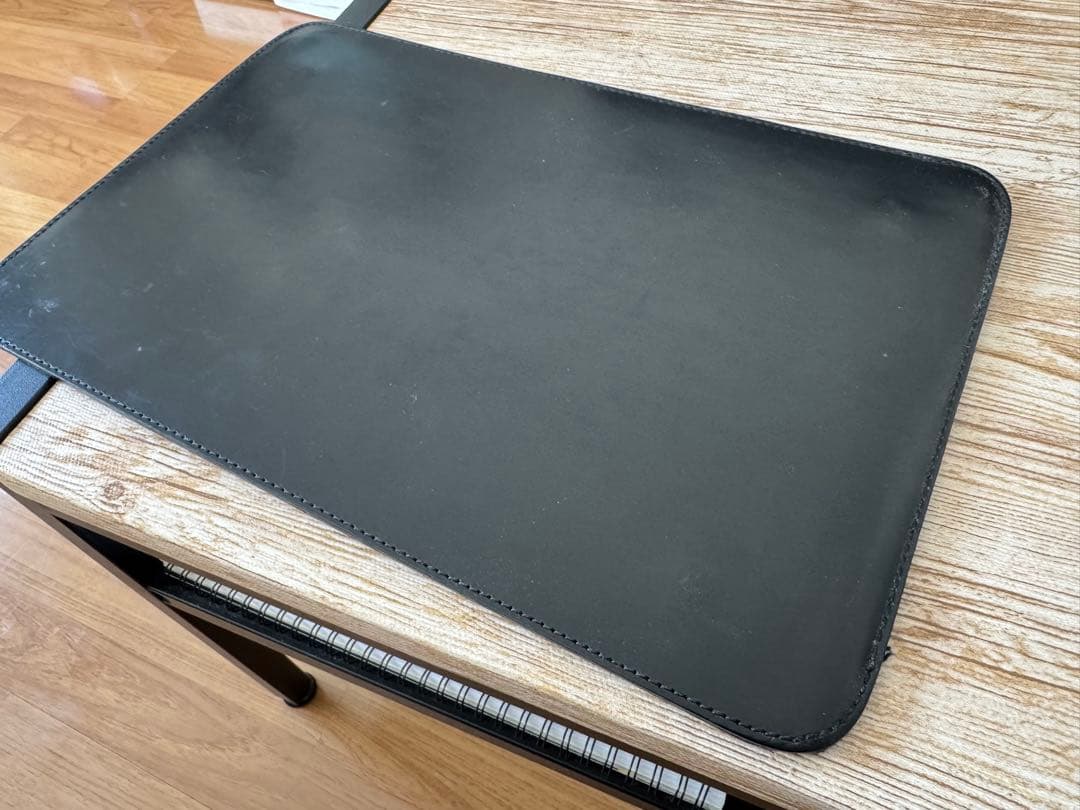 Leather MacBook Case【13インチ】drip