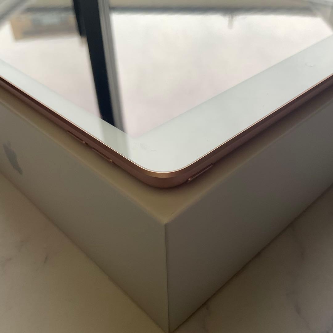【極美品】Apple iPad 第8世代 Wi-Fi 32GB
