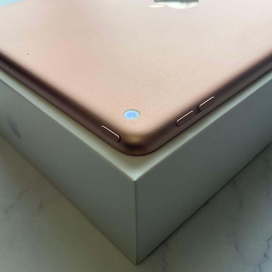 【極美品】Apple iPad 第8世代 Wi-Fi 32GB