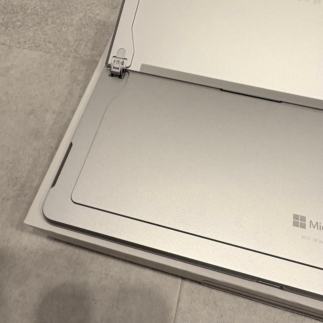 Surface Pro 11 ZHX-00011 純正キーボード ペン付