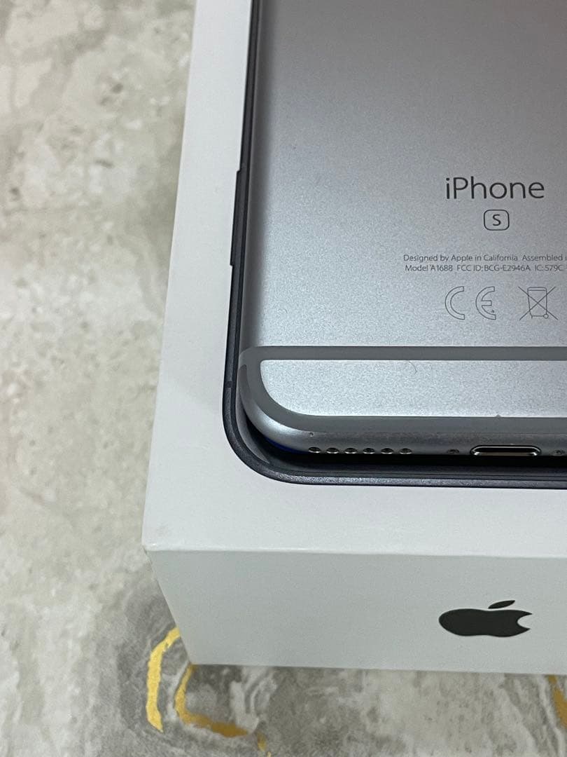 【極美品】iPhone 6s 32GB バッテリー100%