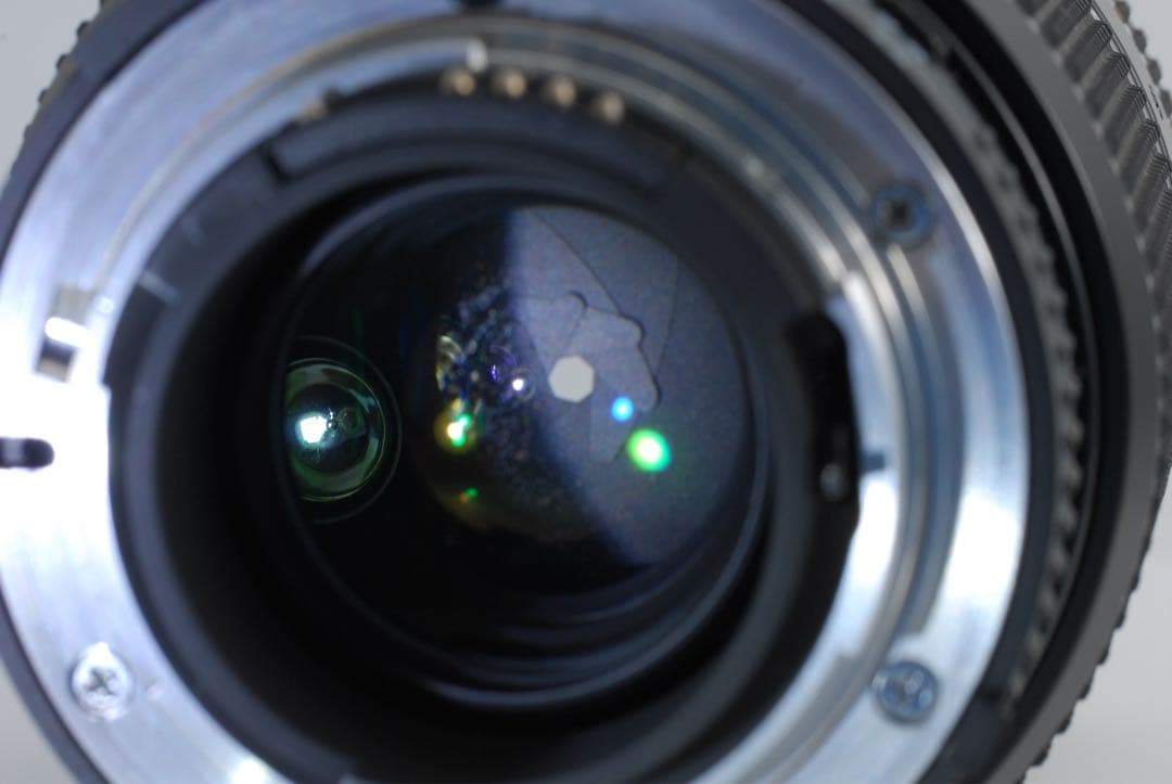 【極上外観】Nikon AF NIKKOR 35-70mm f2.8D ズーム