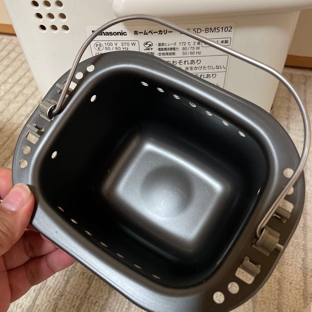【美品】Panasonic ホームベーカリー SD-BMS102