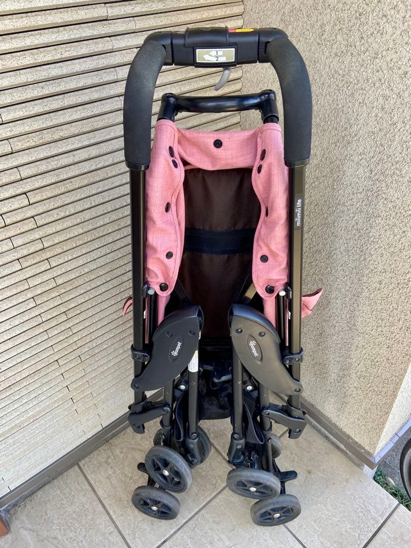 女の子に❣️Combi コムペット ミリミリライト シャンパンローズ