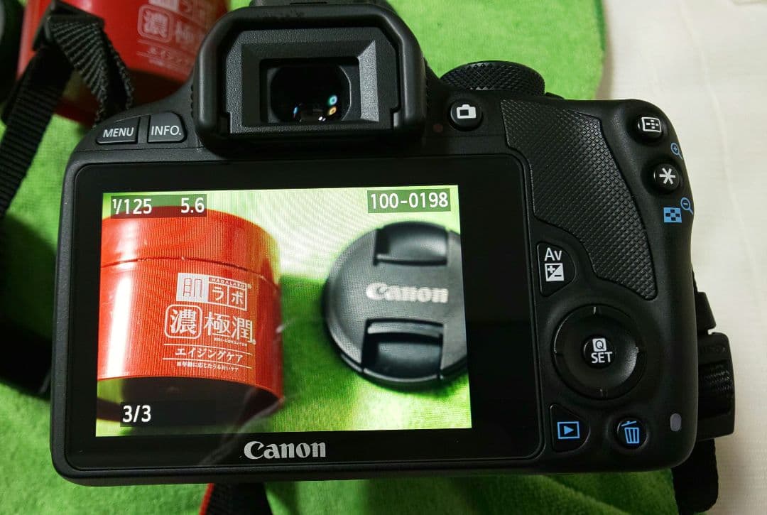 Canon EOS kiss X7 キヤノン一眼レフデジタルカメラ APS-C