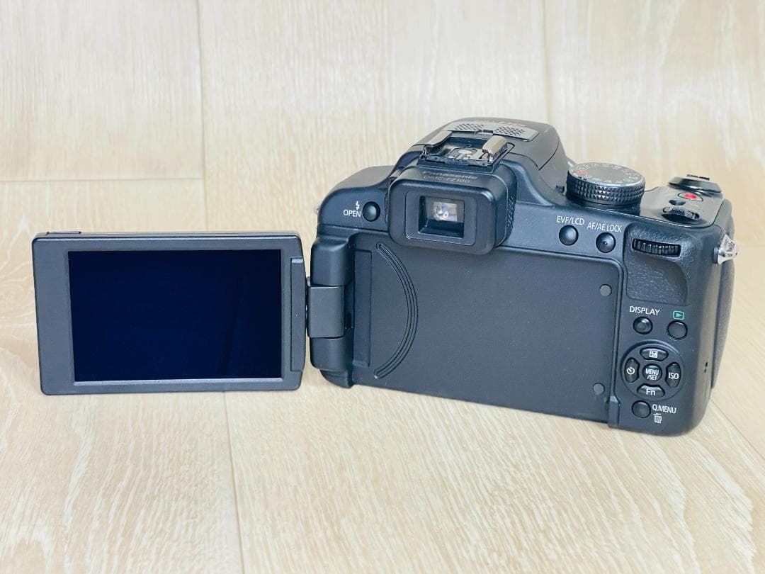 [美品] LUMIX DMC-FZ100 パナソニック ルミックス ネオ一眼レフ