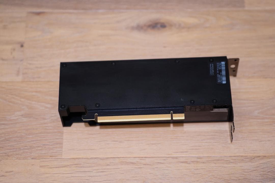 【ほぼ新品】NVIDIA RTX 2000 Ada グラフィックボード