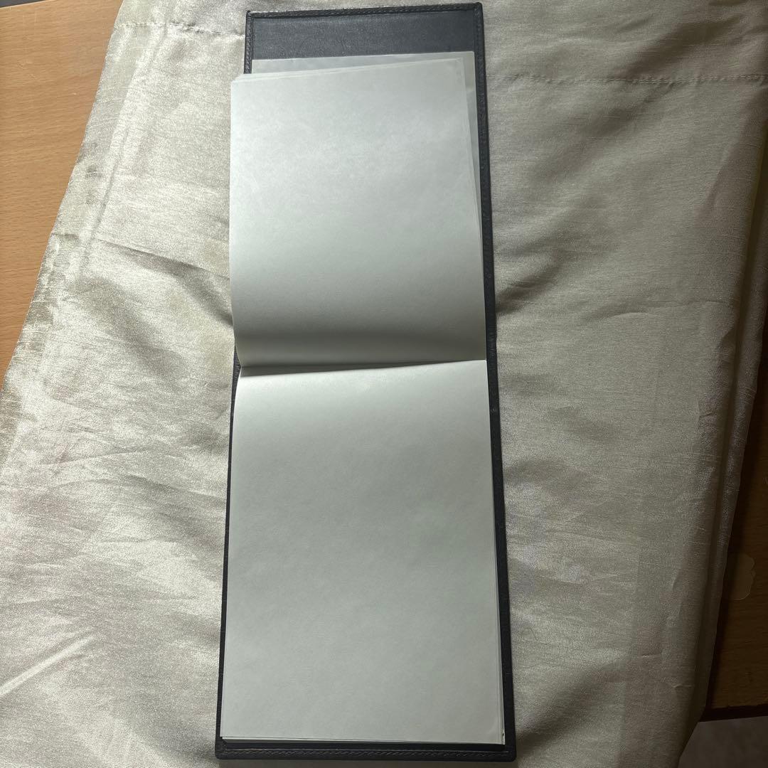 [希少]グッチ　ノートカバー