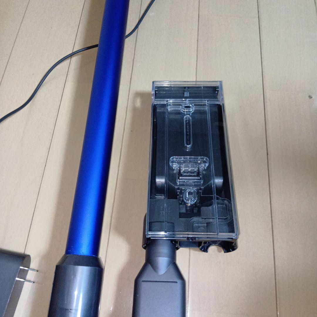 最終価格送料込 DysonV10スティッククリーナー 充電式 稼働 22分22秒