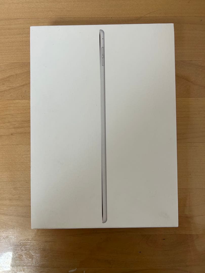 Apple iPad Air 2 64GB cellularモデル