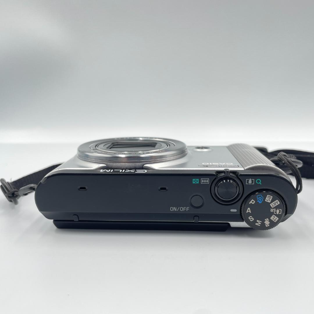 【動作品】CASIO EXILIM EX-ZR1600 SILVER