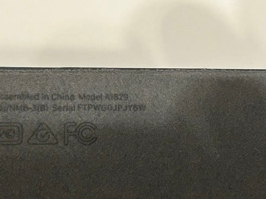 iPad 第9世代64GBWiFiシルバーAppleSmartKeyboard