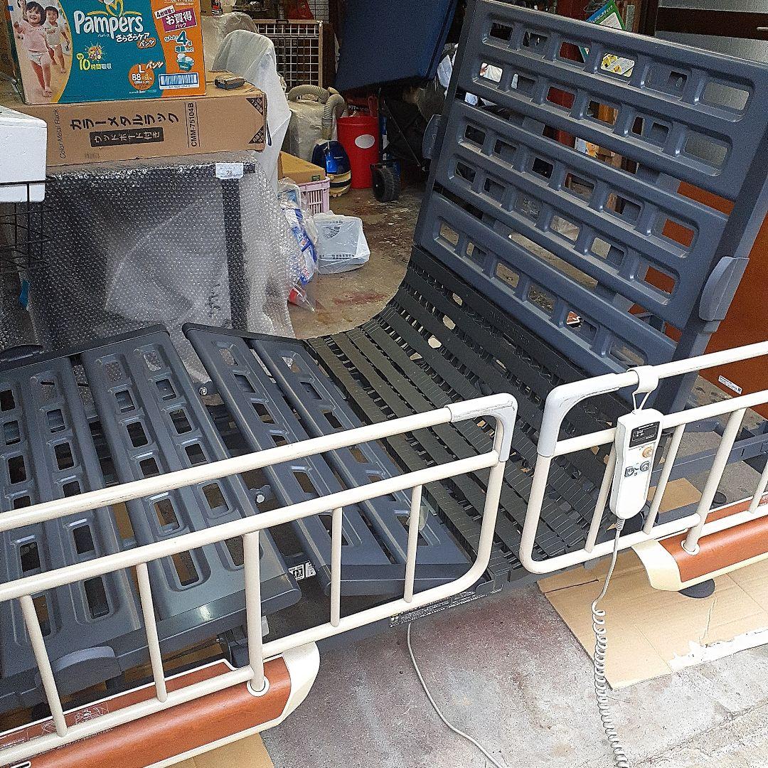 パラマウントベッド　楽匠　　　　　介護用ベッド　電動ベッド　介護　電動　在宅ケア