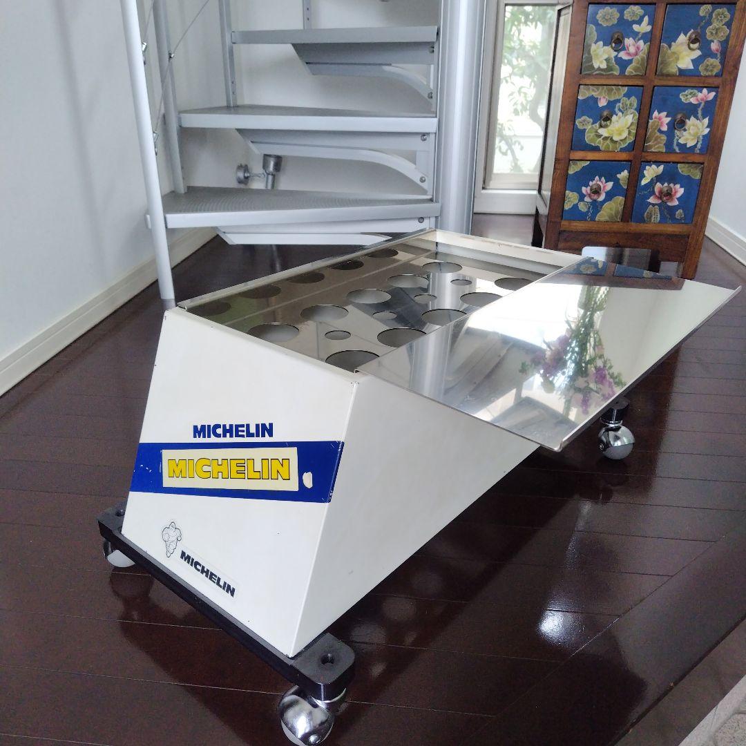 【海外輸入非売品】ミシュラン業務用什器ステンレスディスプレイラック