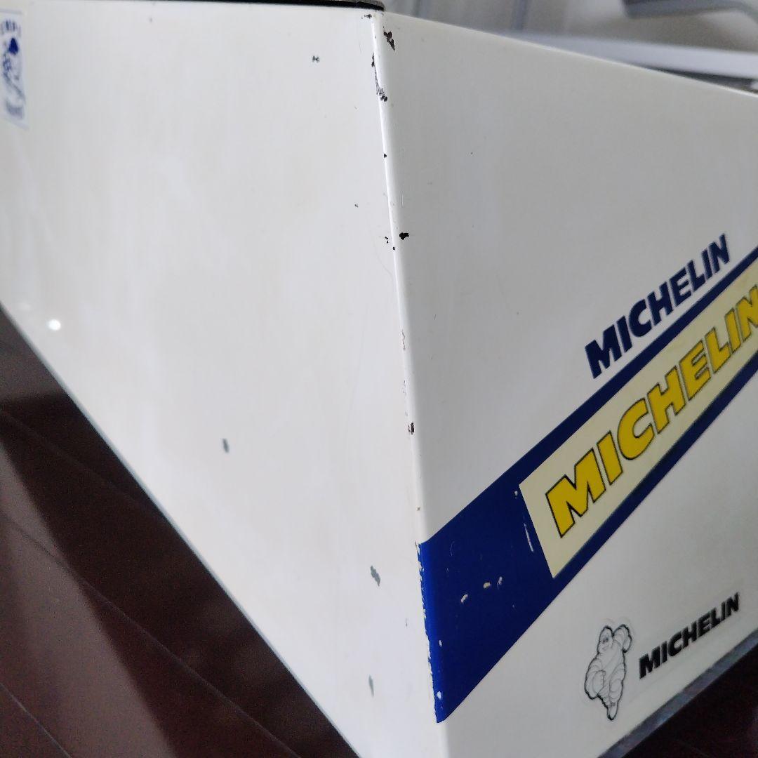 【海外輸入非売品】ミシュラン業務用什器ステンレスディスプレイラック