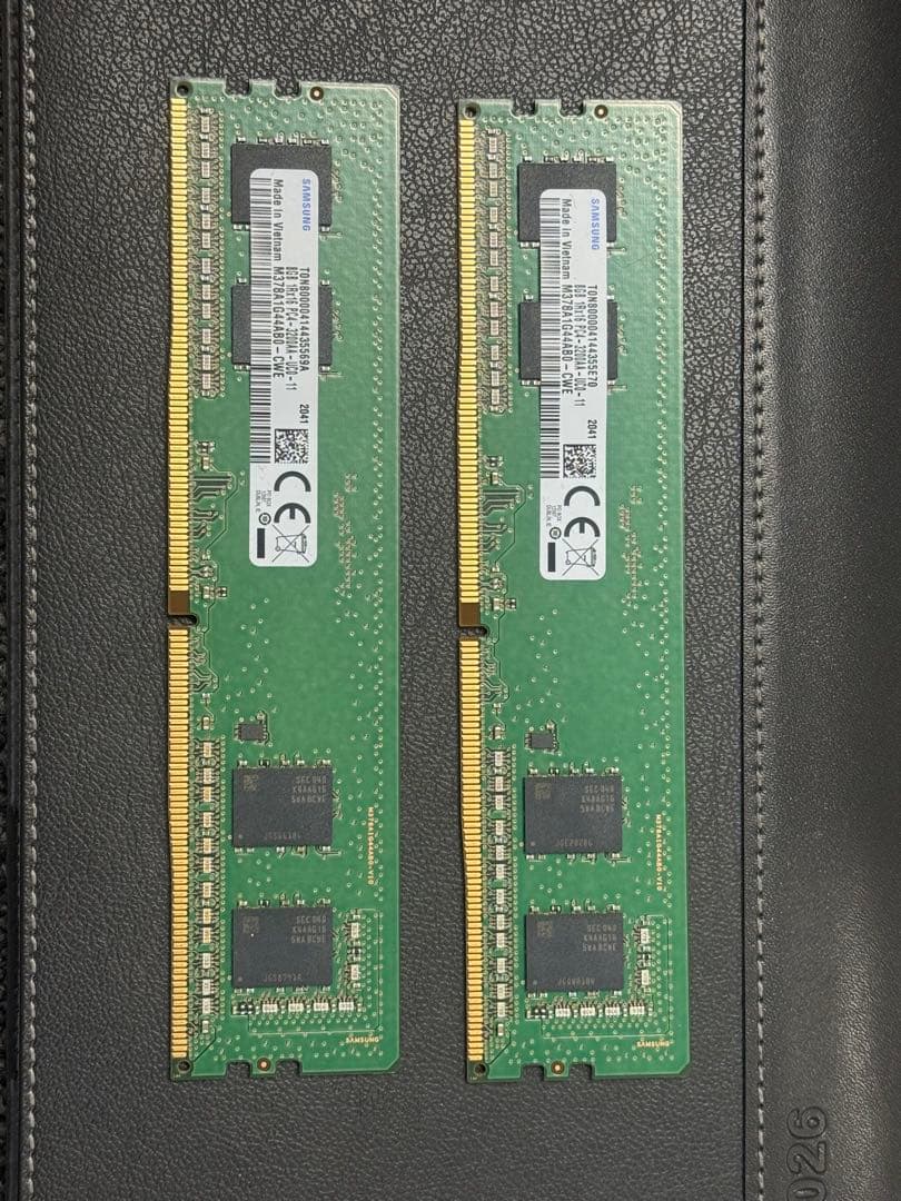 Samsung DDR4 8GB メモリ 2枚( 16GB）PC4-3200