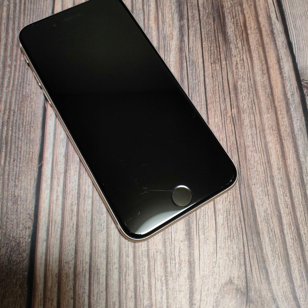 iPhone SE 第3世代 64GB スターライト バッテリー89%