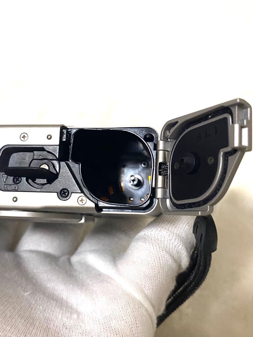 CONTAX TIX コンパクトフィルムカメラ APSフィルム用 シルバー