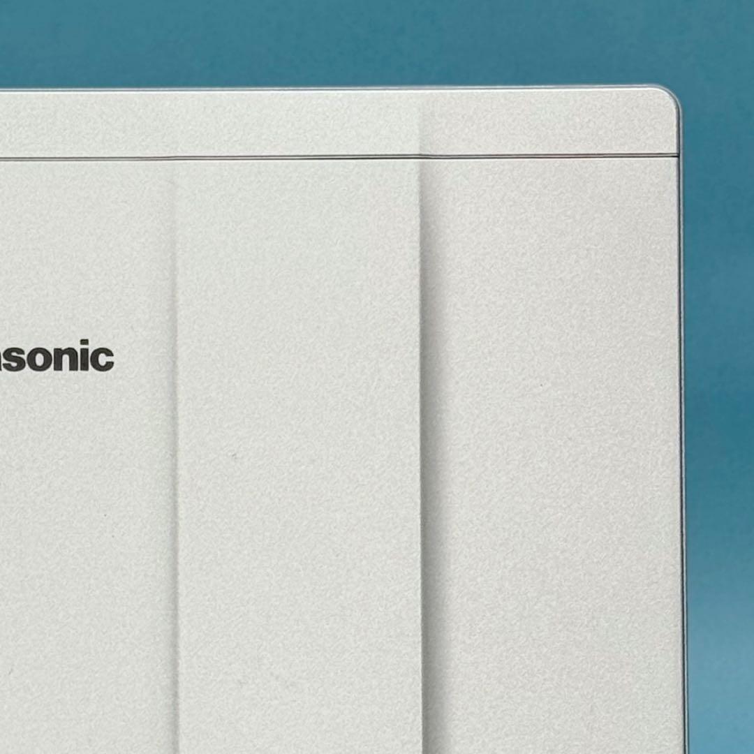 【美品】701 Panasonic Let's note SV1 1TB 軽量