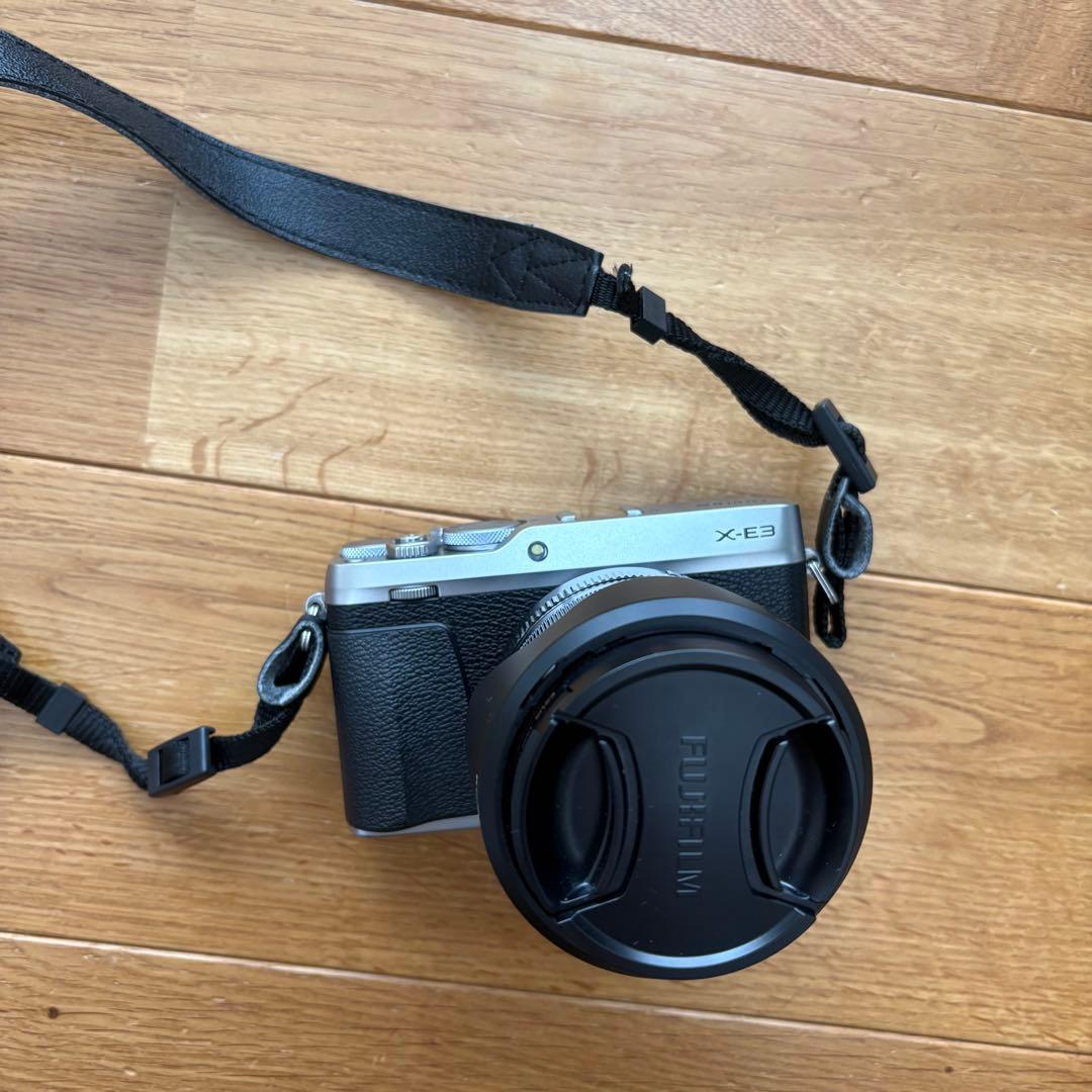 FUJIFILM X-E3 シルバー　レンズキット