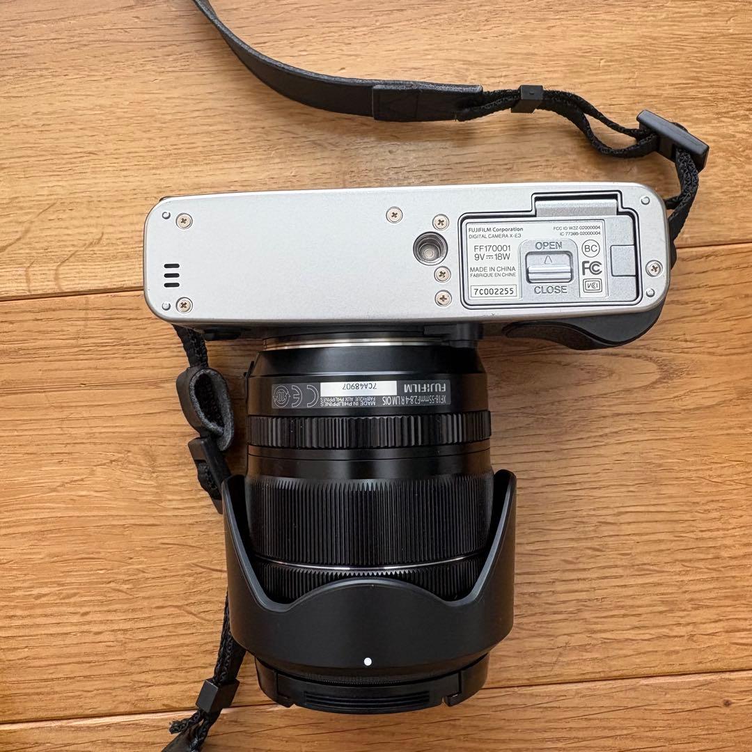 FUJIFILM X-E3 シルバー　レンズキット