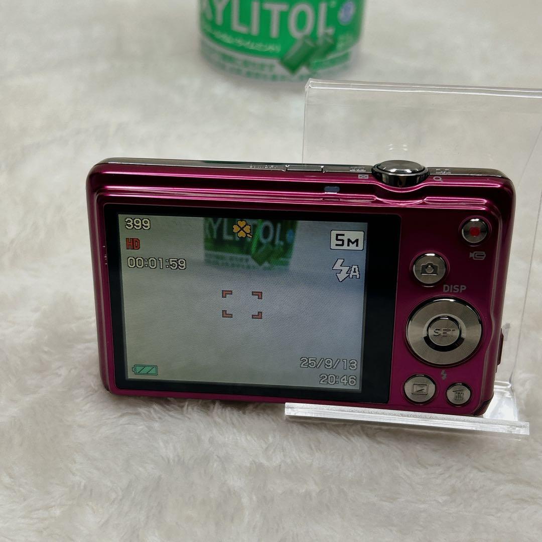 美品　CASIO カシオ　レッド　ピンク　エクシリム　EX-ZS12 デジカメ