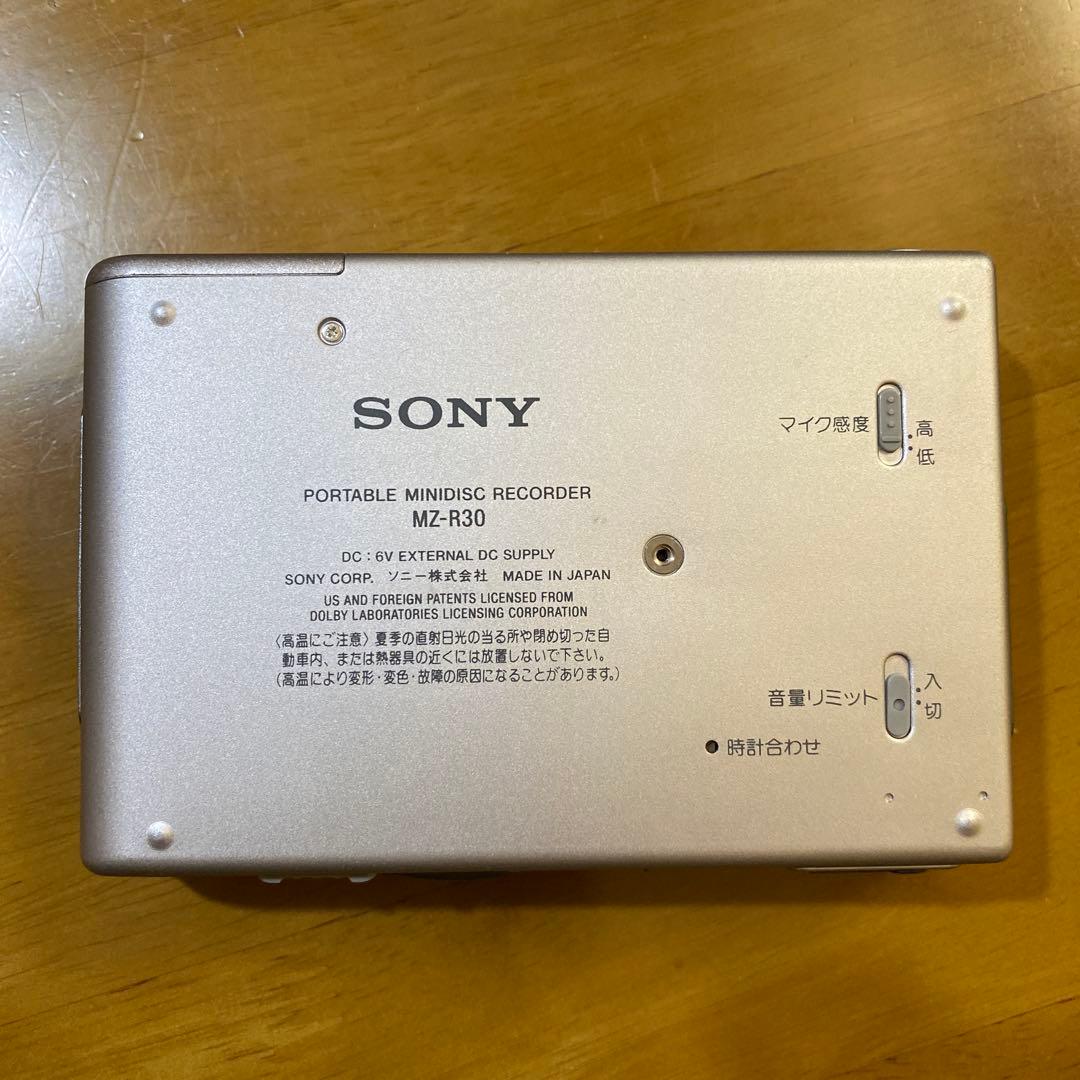 SONY ポータブルMDレコーダー MZ-R30　未使用品訳あり